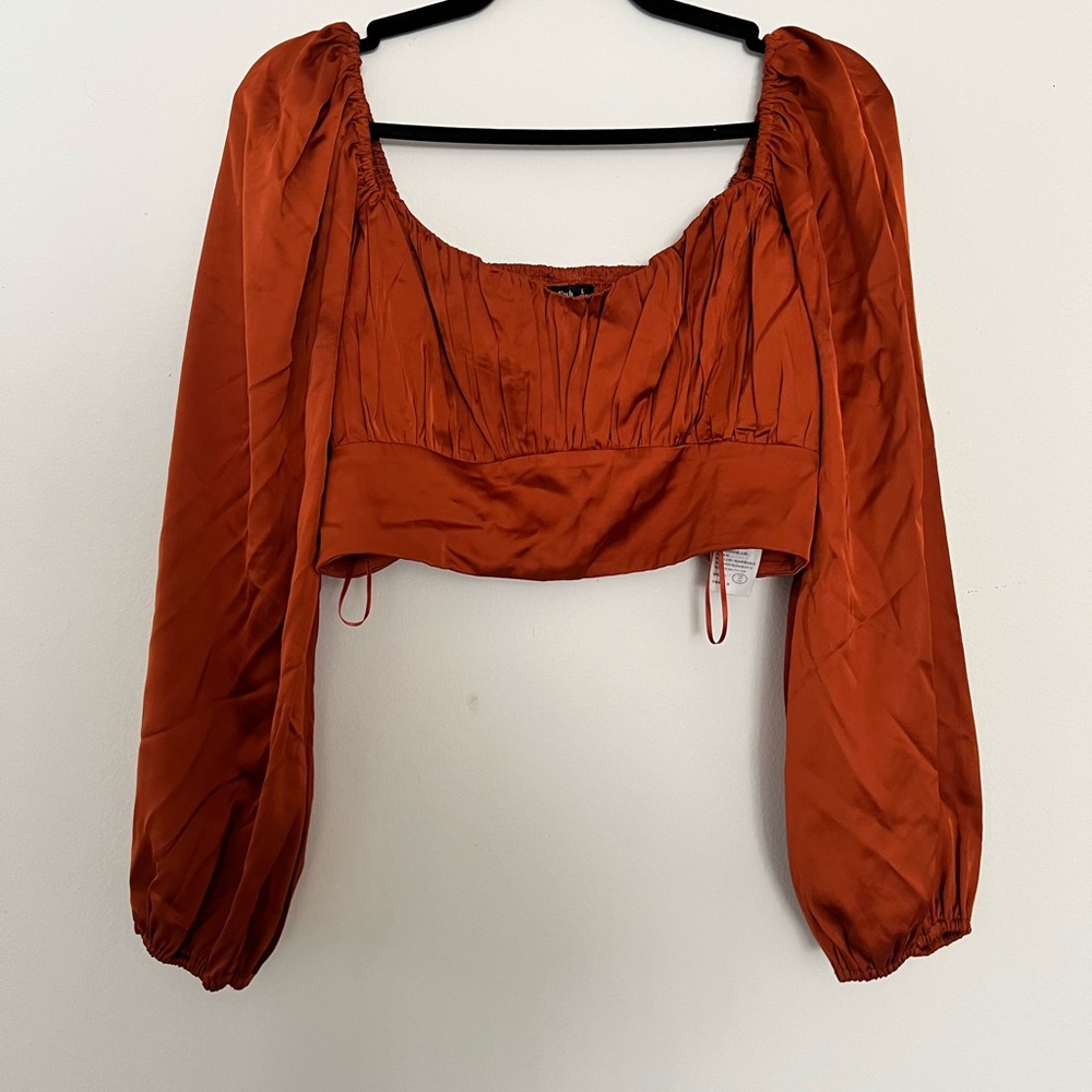 Abercrombie & Fitch cropped burnt orange long sleeve top size L